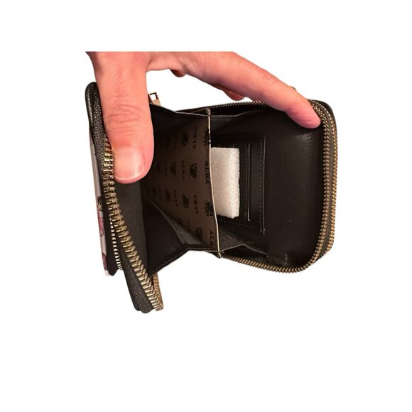 Alba Crossbody Floral Purse 8" Bag Black White NWOT Travel Strap Zipper - Picture 9 of 16